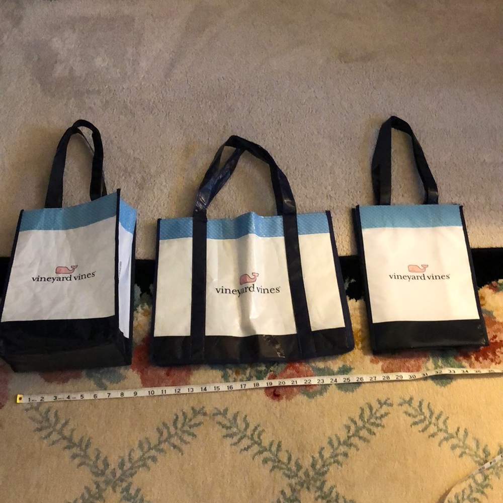 3 Vineyard vines tote bags